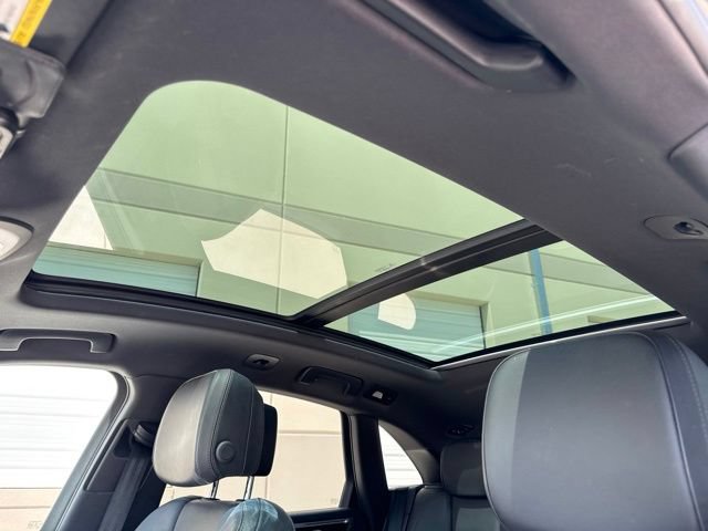 Used 2017 Porsche Macan AWD/4WD image 10