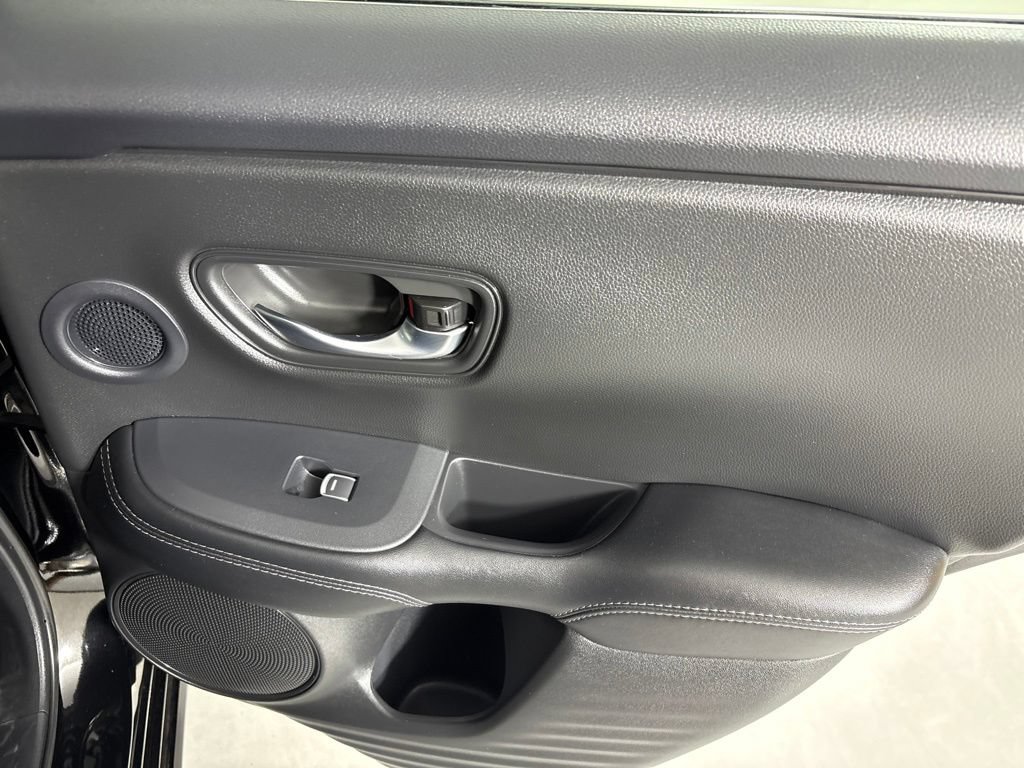 Used 2026 Honda HR-V EX-L image 19