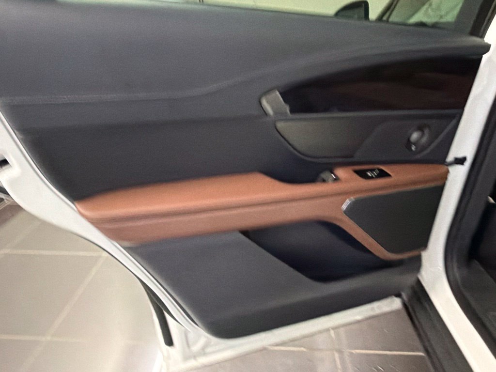 New 2026 Lincoln Nautilus Reserve AWD/4WD image 38