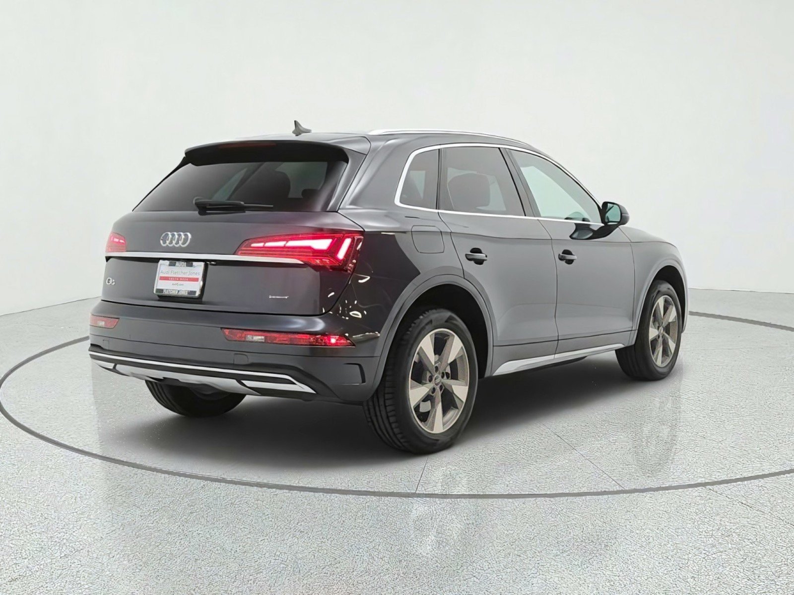 Used 2023 Audi Q5 2.0T Premium w/ Convenience Package AWD/4WD image 5