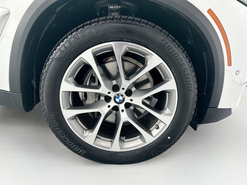Certified 2024 BMW X5 xDrive40i w/ Premium Package AWD/4WD image 31