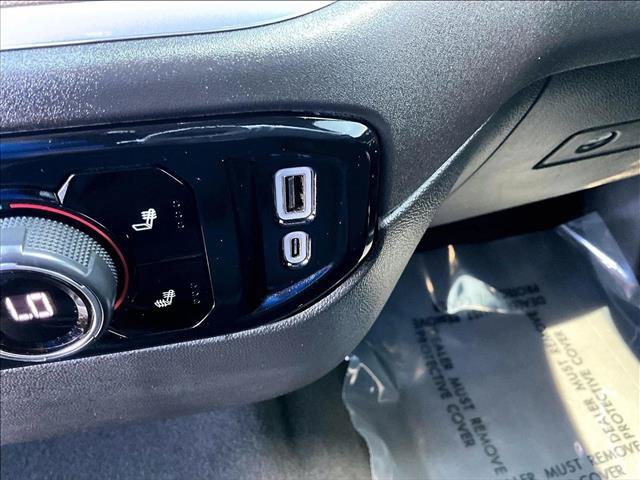 Certified 2024 Chevrolet Silverado 1500 LT RWD image 25