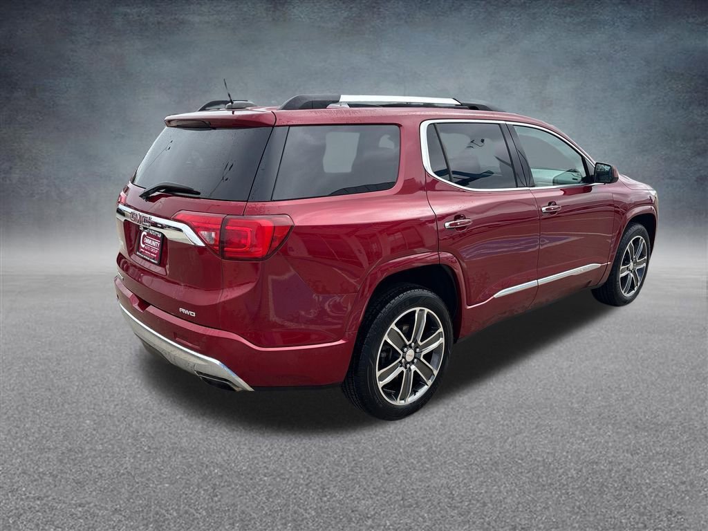 Used 2019 GMC Acadia Denali w/ Technology Package AWD/4WD image 5
