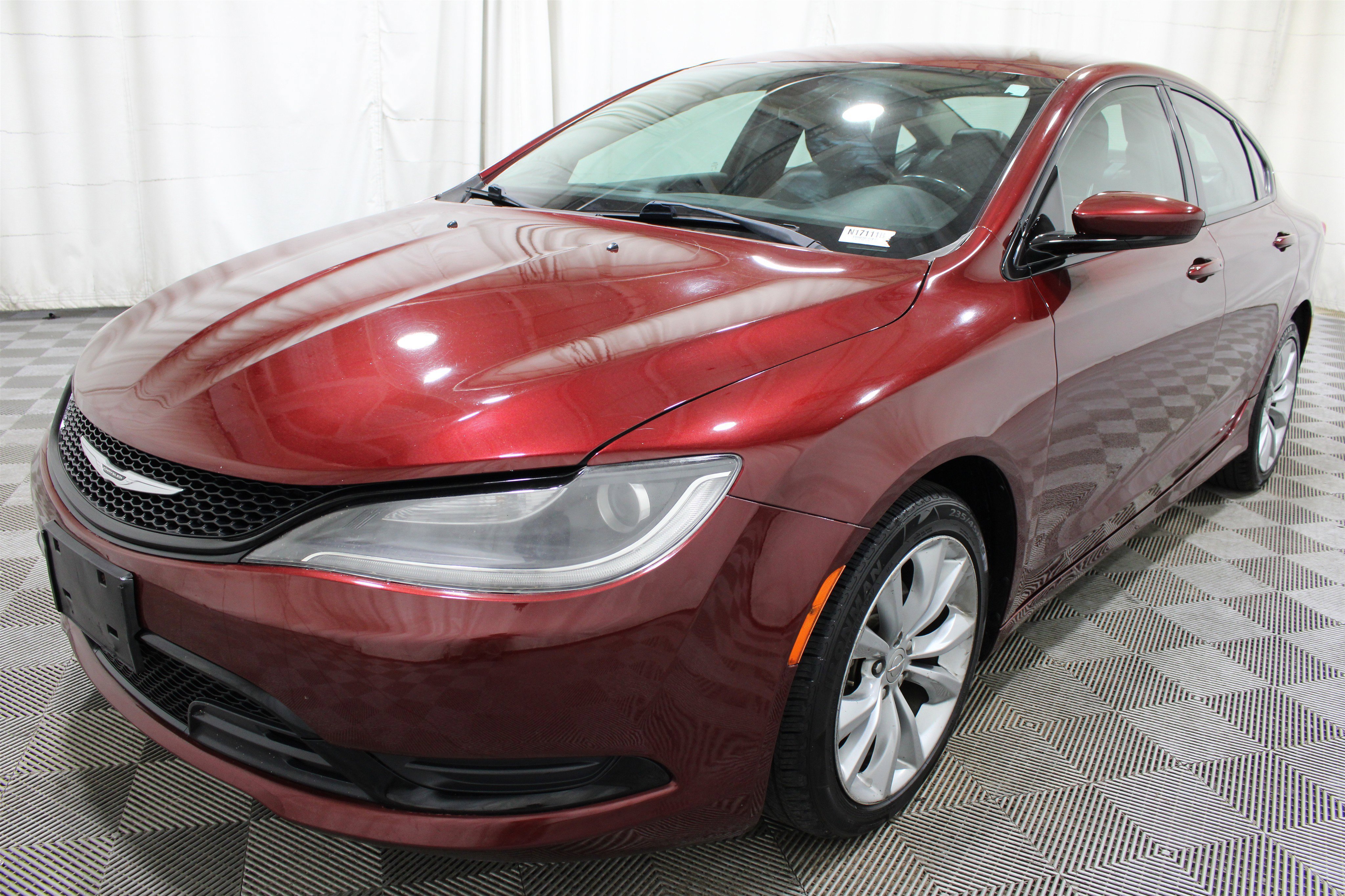 Used 2017 Chrysler 200 Limited Platinum FWD image 28