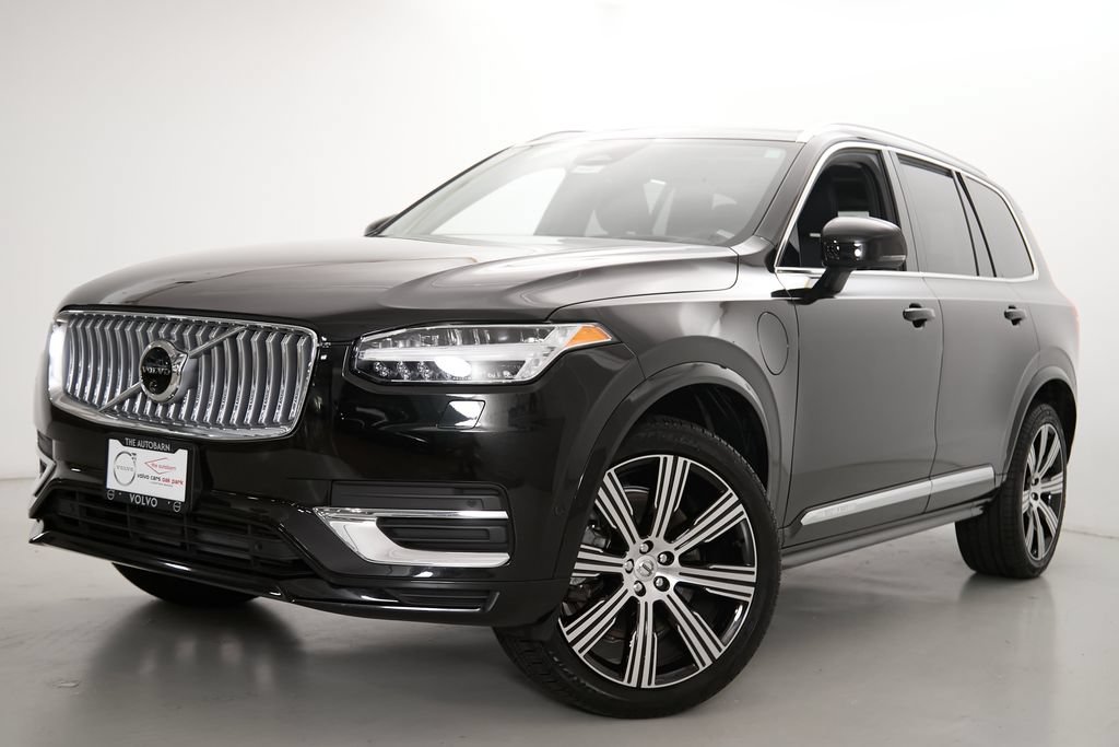 Certified 2024 Volvo XC90 T8 Ultimate w/ Protection Package Premier AWD/4WD image 2