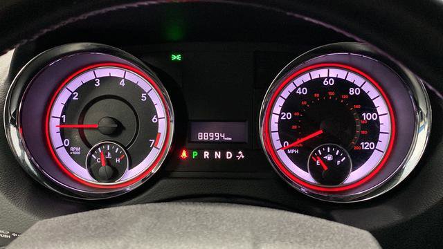 Used 2020 Dodge Grand Caravan SXT w/ Driver Convenience Group FWD image 16