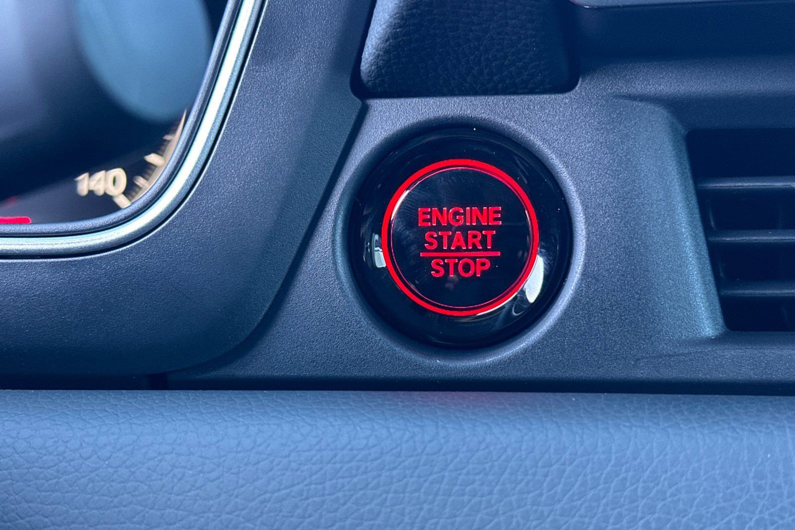 New 2025 Honda Pilot EX-L image 19