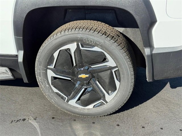 New 2026 Chevrolet Silverado EV LT image 4