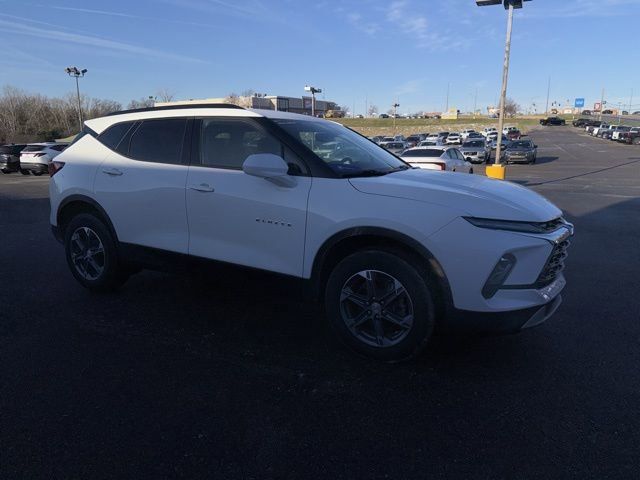 Used 2024 Chevrolet Blazer LT w/ Convenience Package image 6