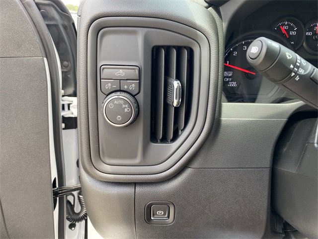 New 2026 Chevrolet Silverado 1500 Custom image 18