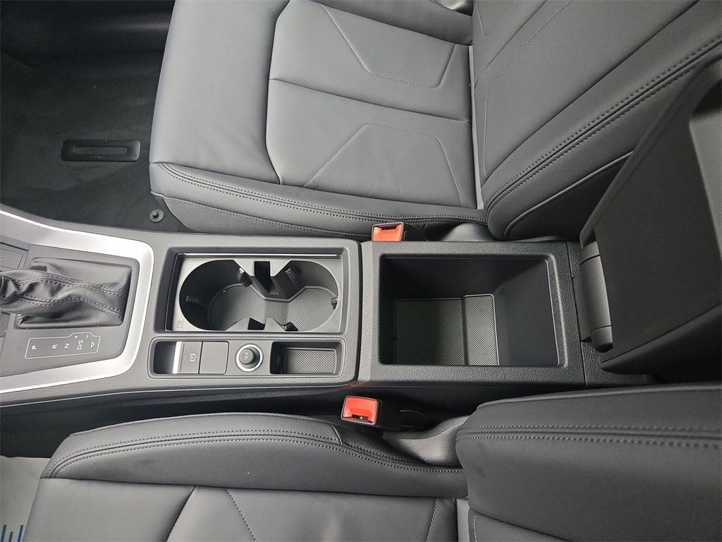 New 2025 Audi Q3 2.0T Premium image 19