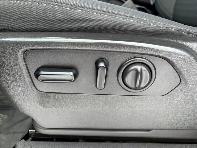 Used 2021 Chevrolet Silverado 1500 LT w/ Work Truck Package image 25