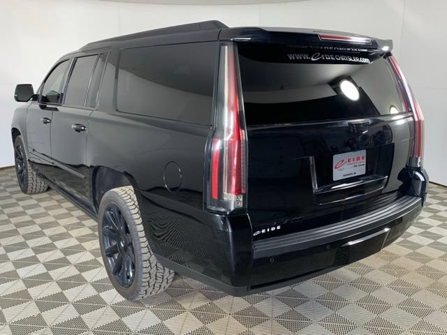 Used 2016 Cadillac Escalade ESV Premium AWD/4WD image 16