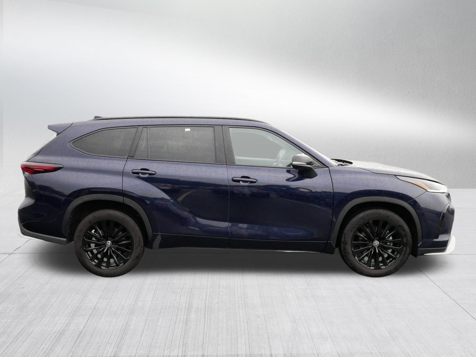 Certified 2025 Toyota Highlander XSE AWD/4WD image 8