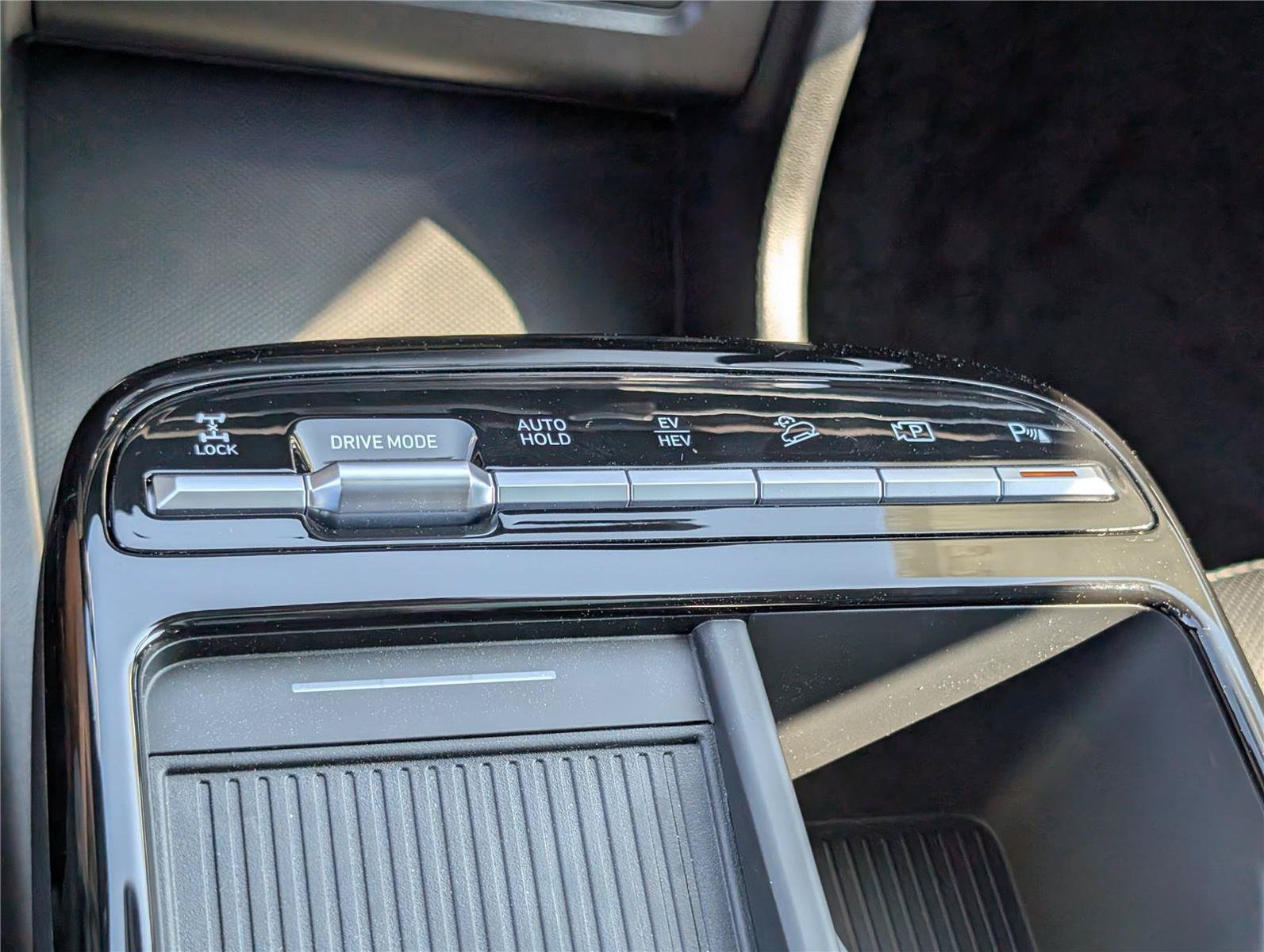 New 2026 Hyundai Tucson Limited AWD/4WD image 25