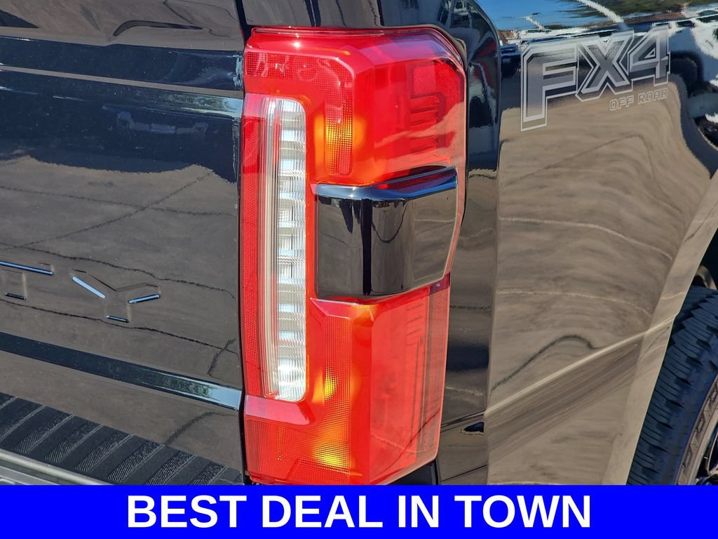 New 2026 Ford F250 Lariat w/ Black Appearance Package AWD/4WD image 41