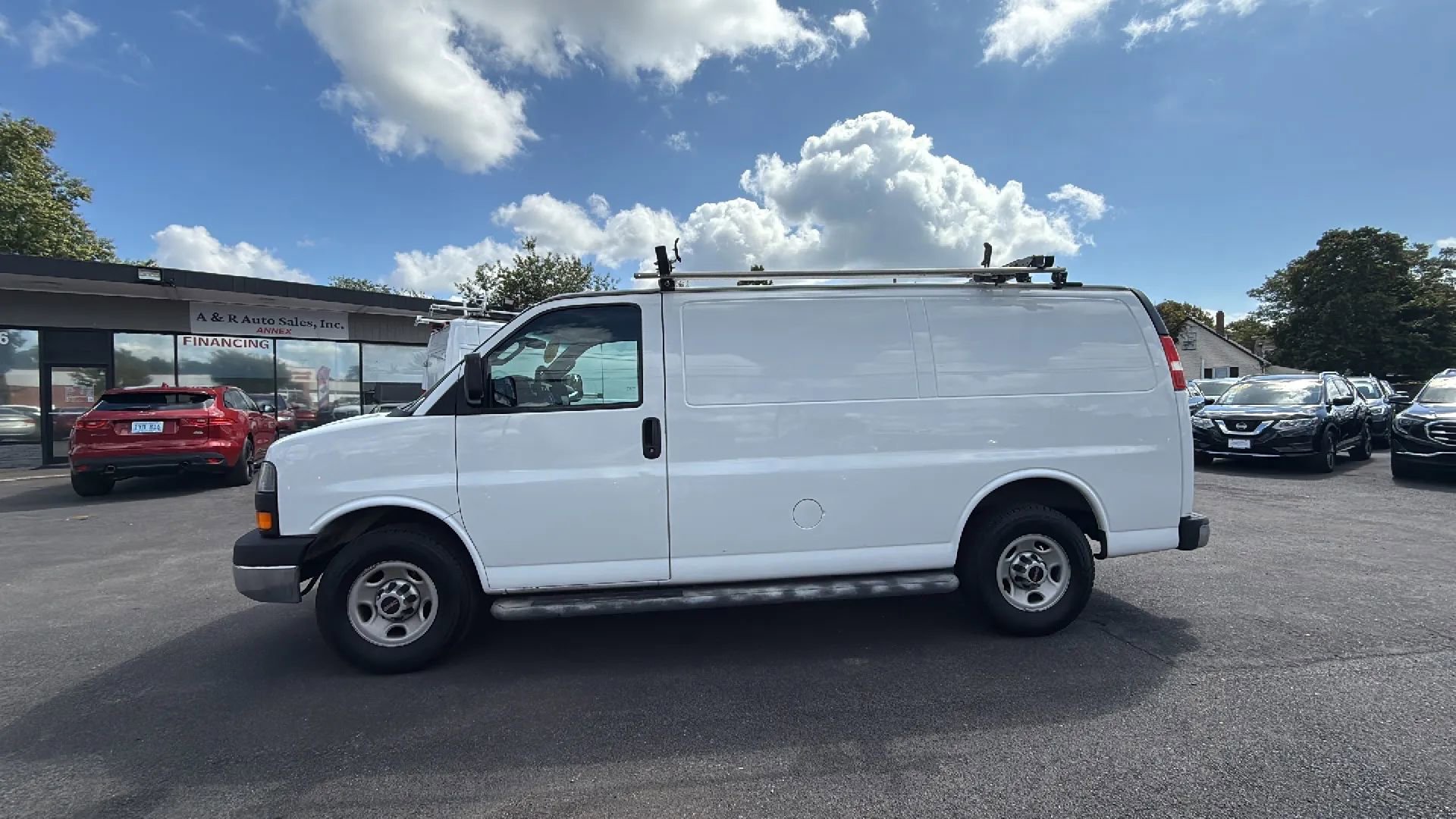 Used 2016 GMC Savana 2500 image 4