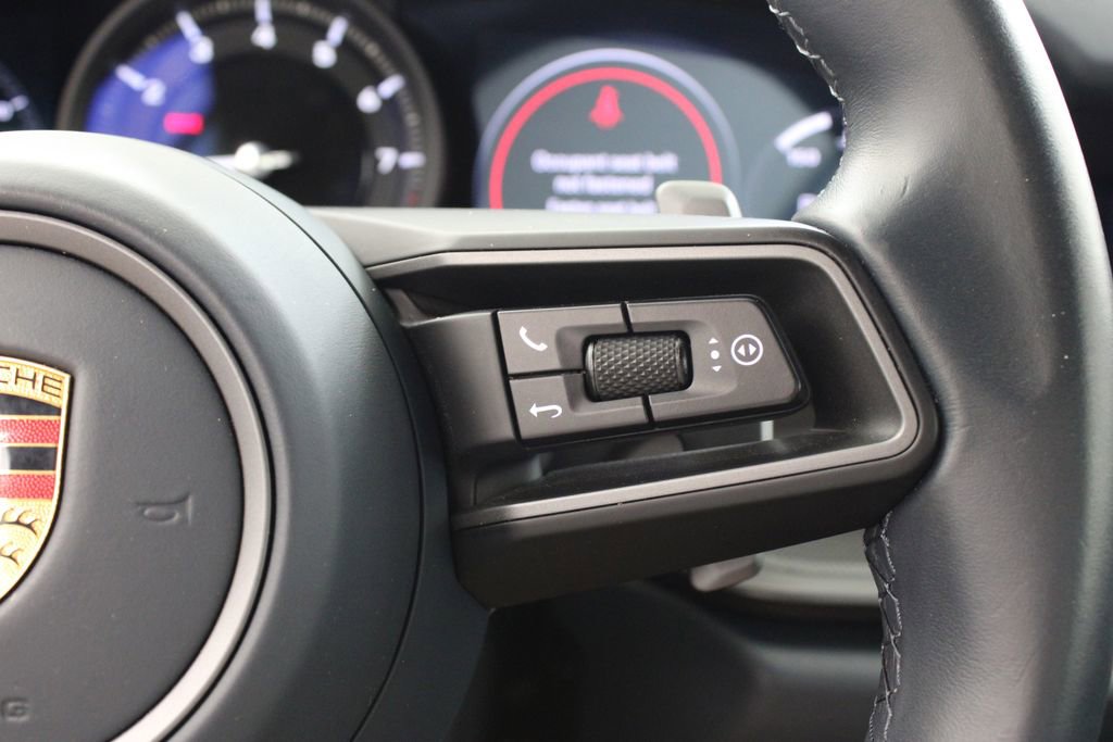 Certified 2022 Porsche 911 Carrera image 31