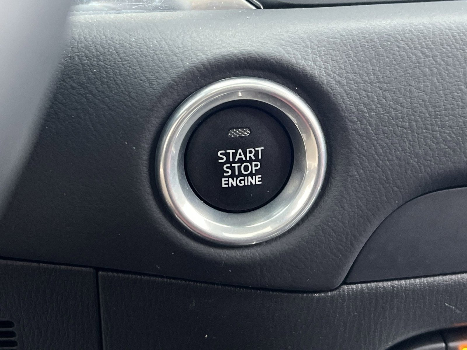 Used 2022 MAZDA CX-5 Carbon Edition image 32