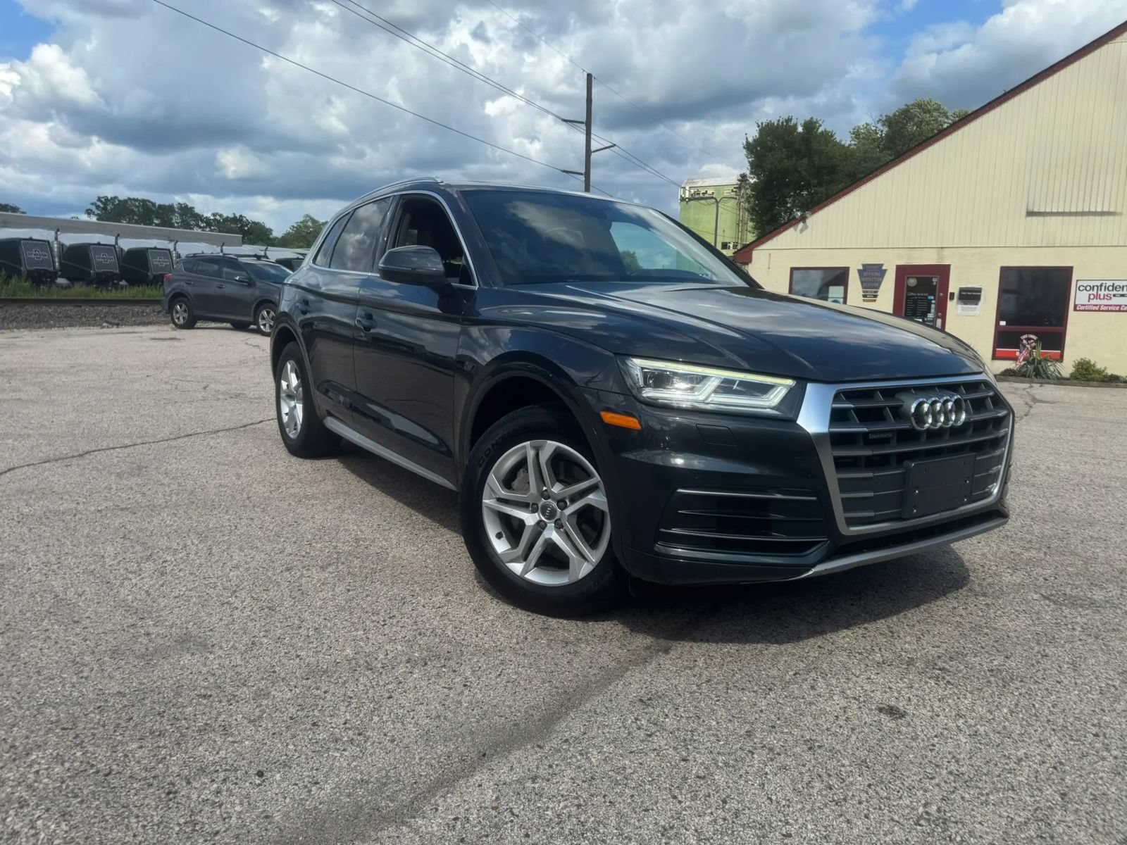 Used 2018 Audi Q5 2.0T Premium Plus AWD/4WD image 3