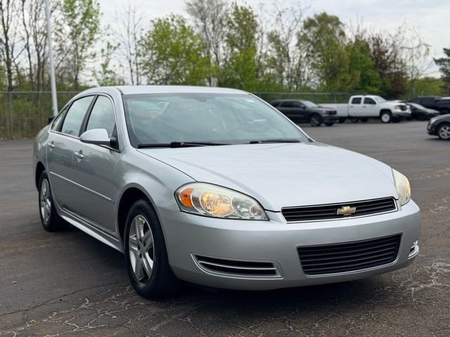 Used 2010 Chevrolet Impala LS FWD image 2