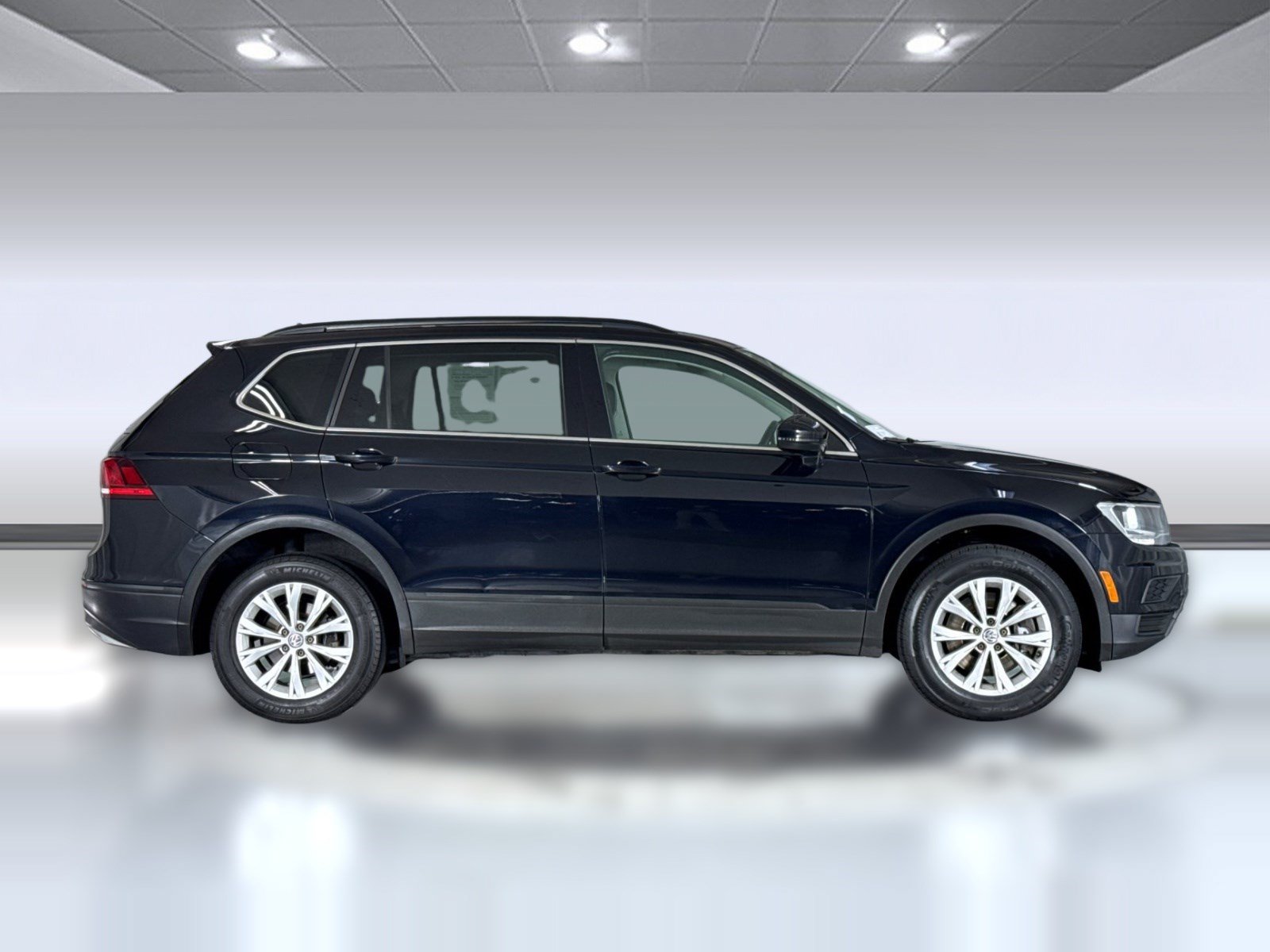 Used 2019 Volkswagen Tiguan SE AWD/4WD image 8