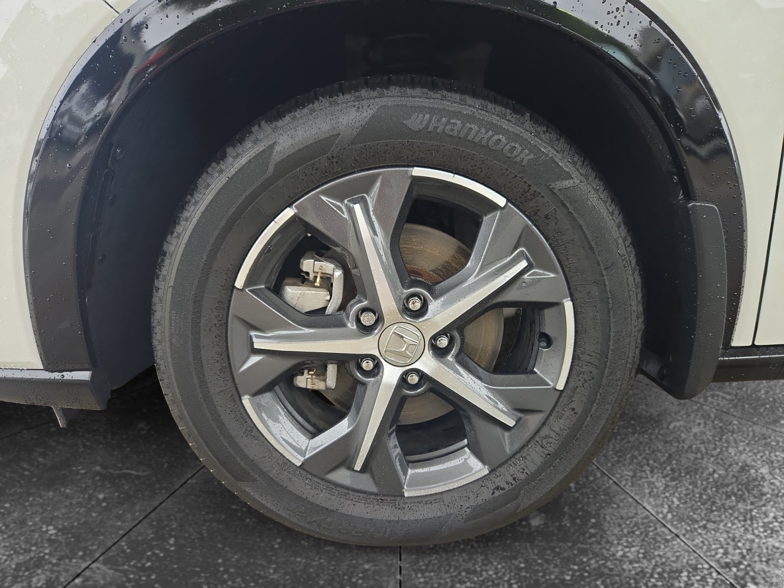 Used 2025 Honda HR-V EX-L image 9