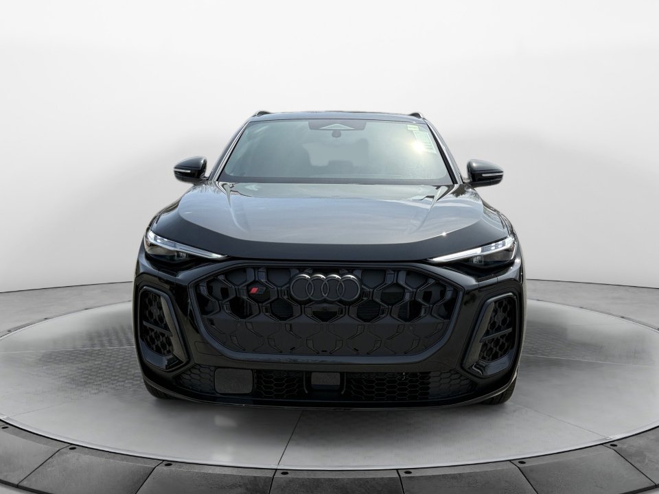 New 2026 Audi SQ5 Premium Plus image 2