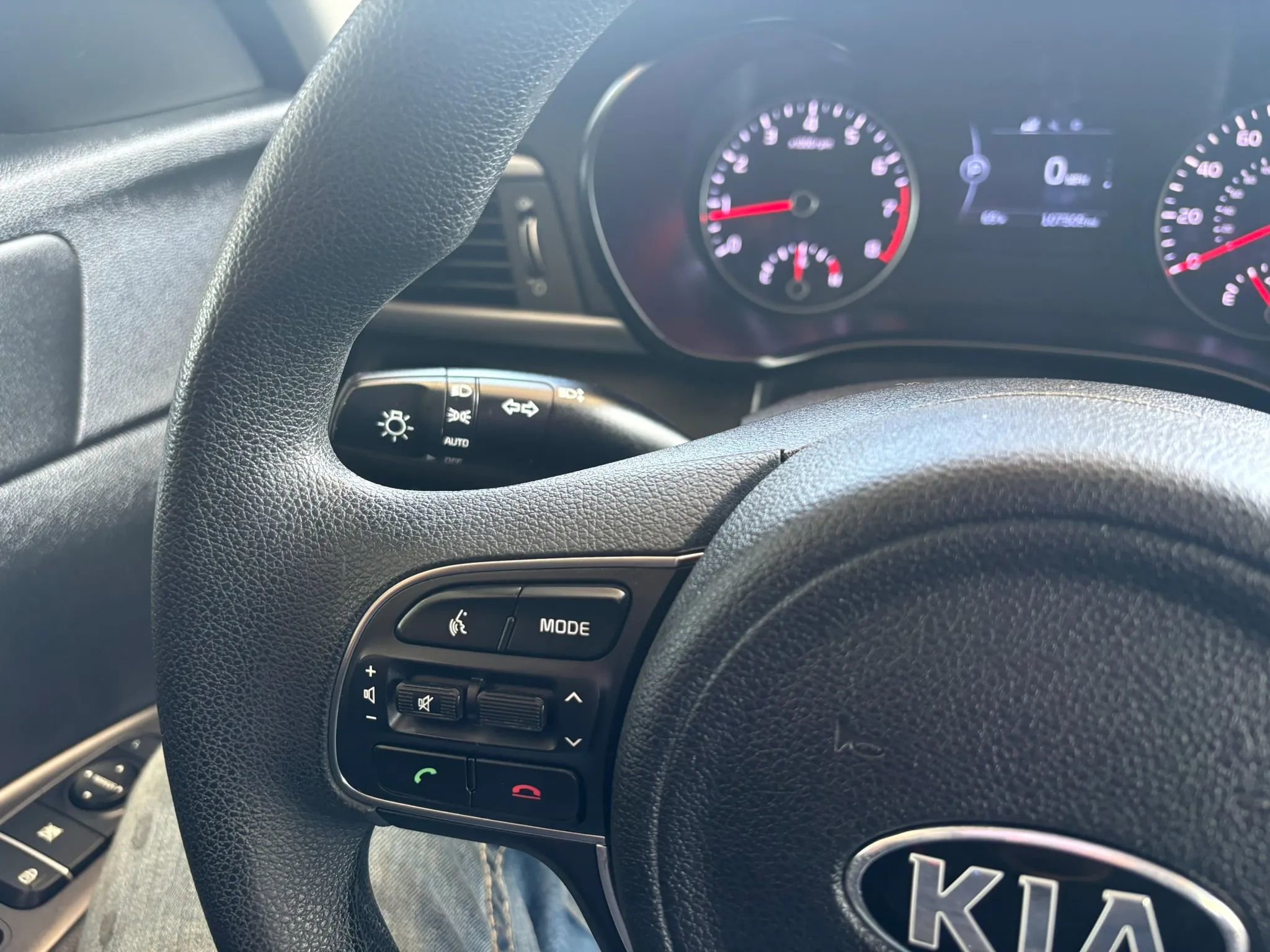 Used 2017 Kia Optima LX image 14