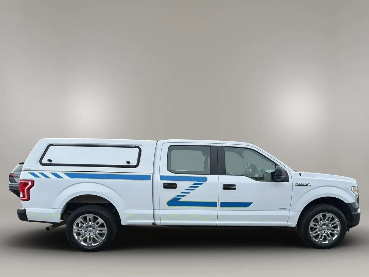 Used 2015 Ford F150 XL w/ XL Power Equipment Group AWD/4WD image 4