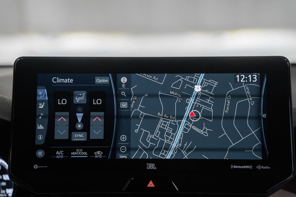 Used 2021 Toyota Venza XLE w/ Softex Package image 23