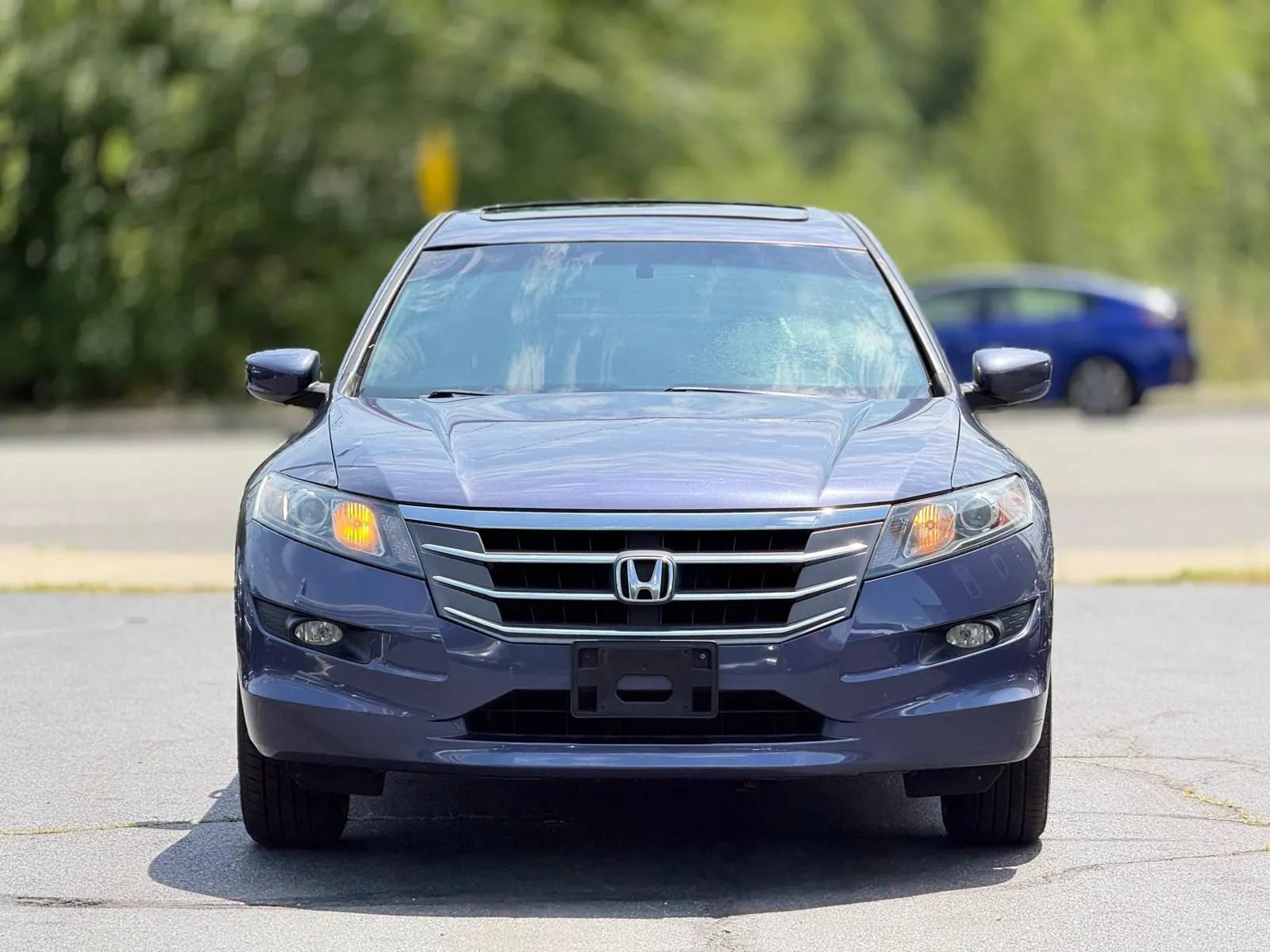 Used 2012 Honda Crosstour EX-L image 2