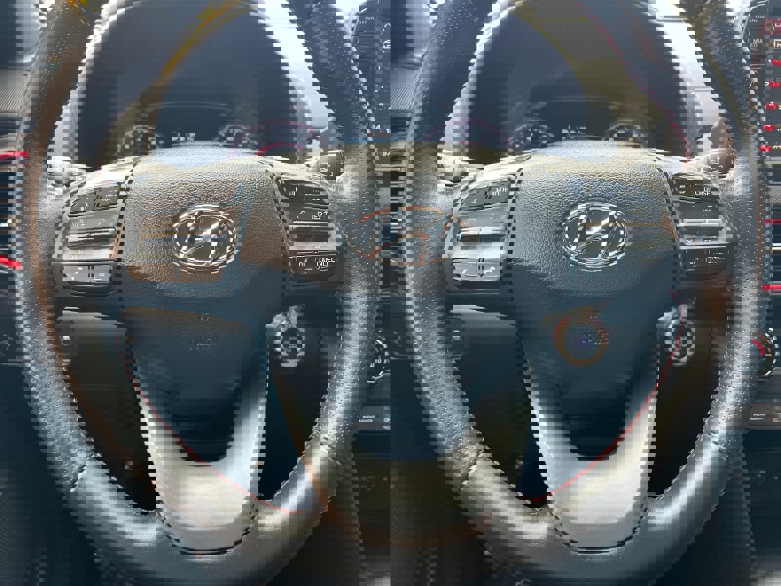 Used 2019 Hyundai Kona Ultimate image 25