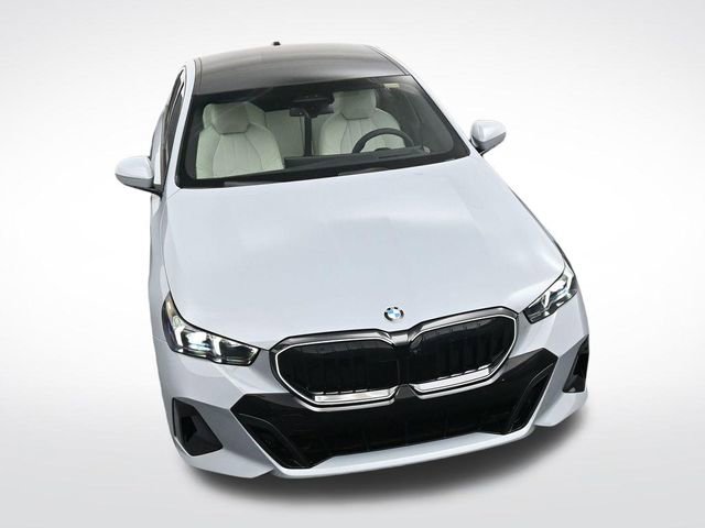 New 2026 BMW 530i xDrive w/ M Sport Package image 26