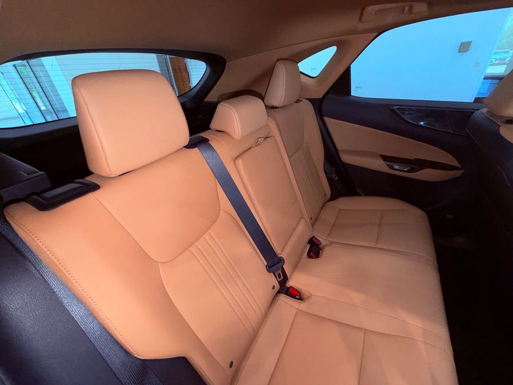 Used 2024 Lexus NX 350 AWD image 12