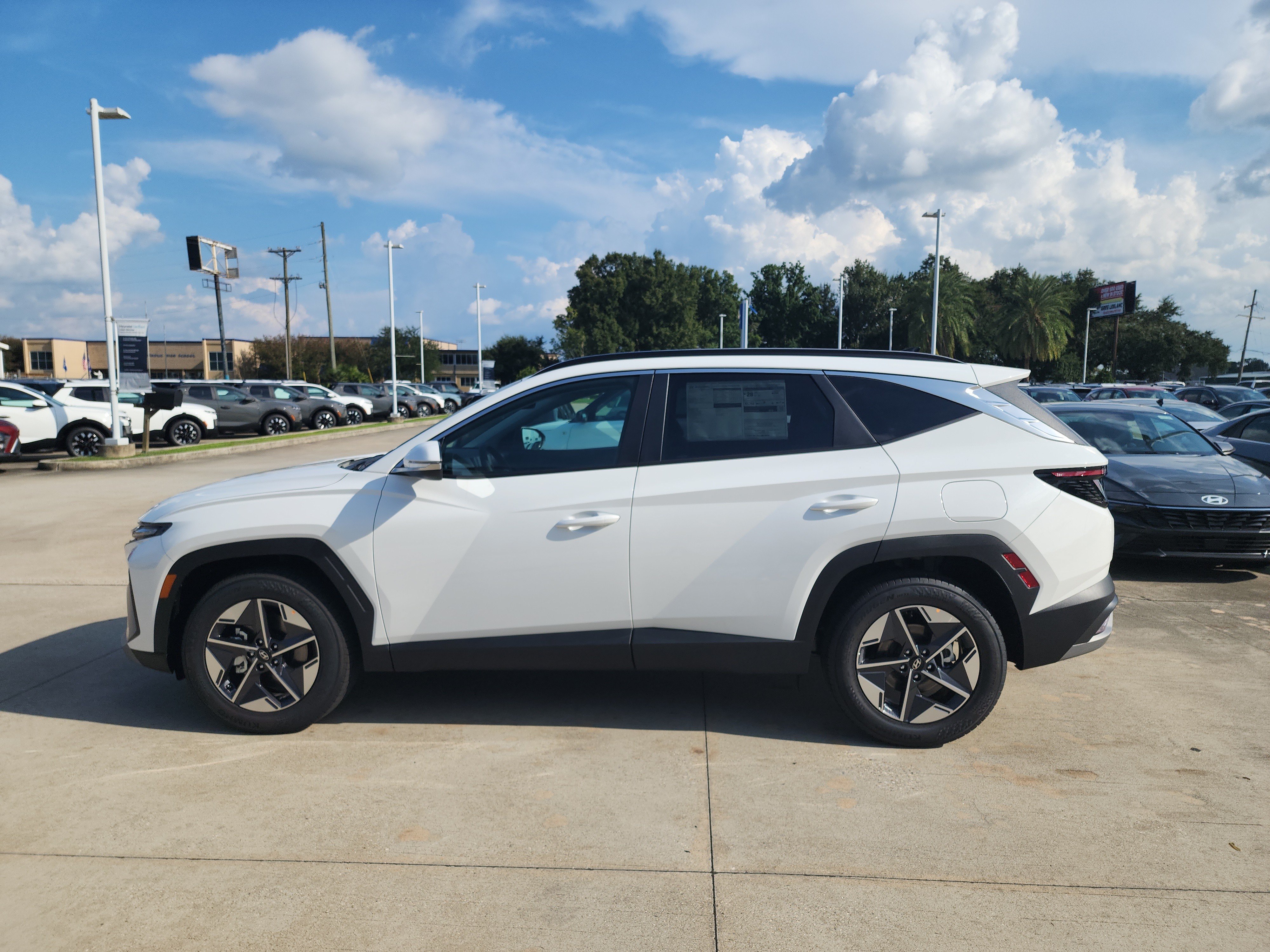 New 2026 Hyundai Tucson SEL FWD image 4