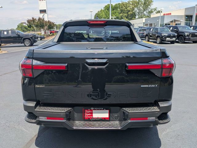Used 2023 Hyundai Santa Cruz Night AWD/4WD image 5