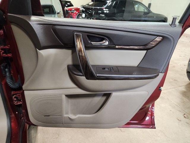 Used 2015 GMC Acadia Denali image 37