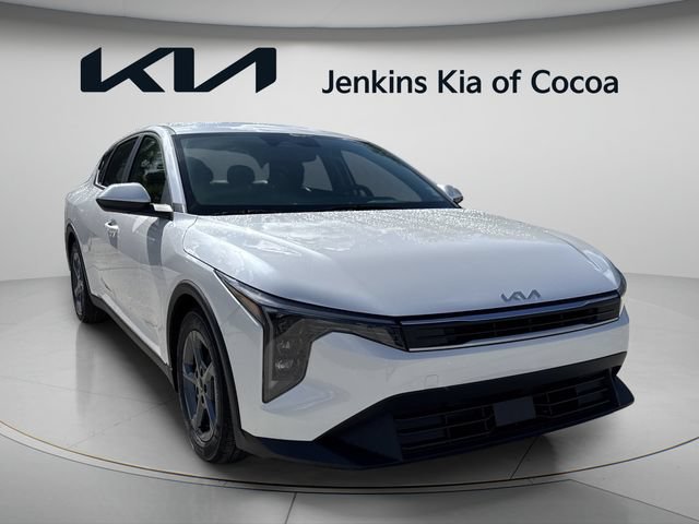 New 2026 Kia K4 FWD image 2