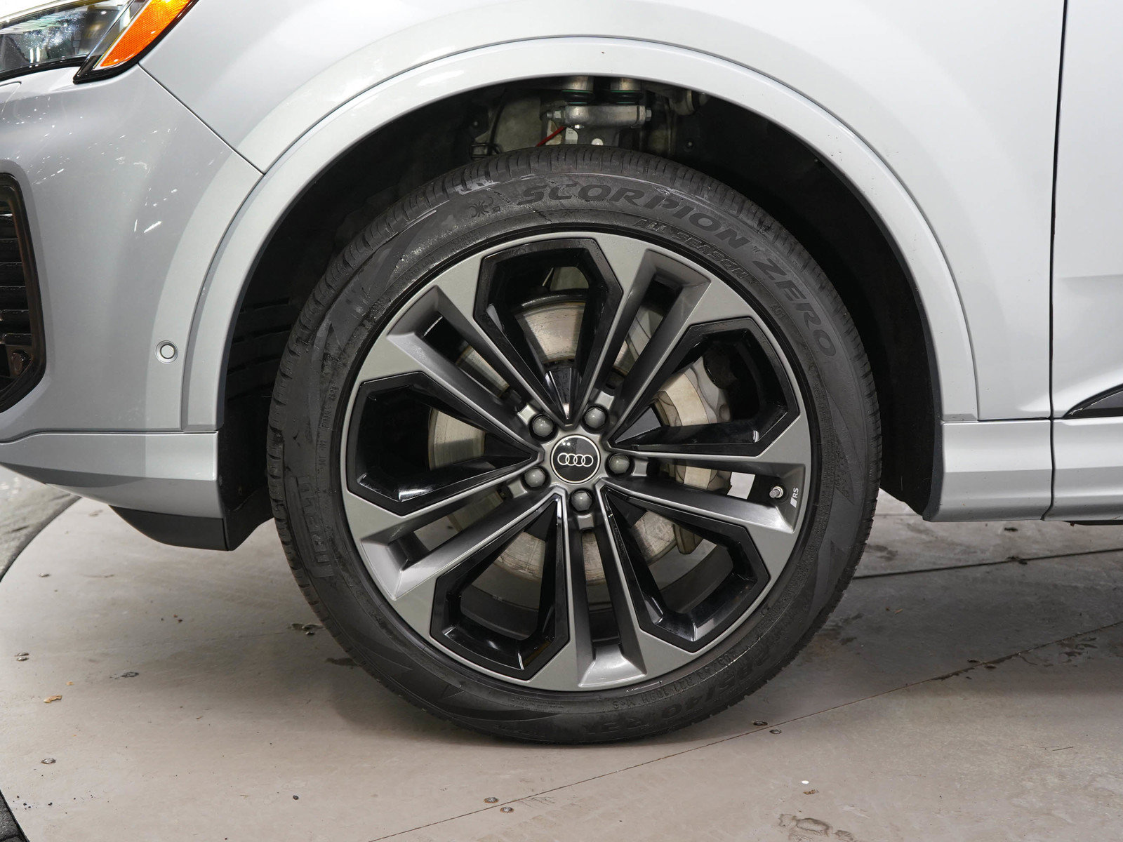 Used 2025 Audi Q7 3.0T Prestige AWD/4WD image 29