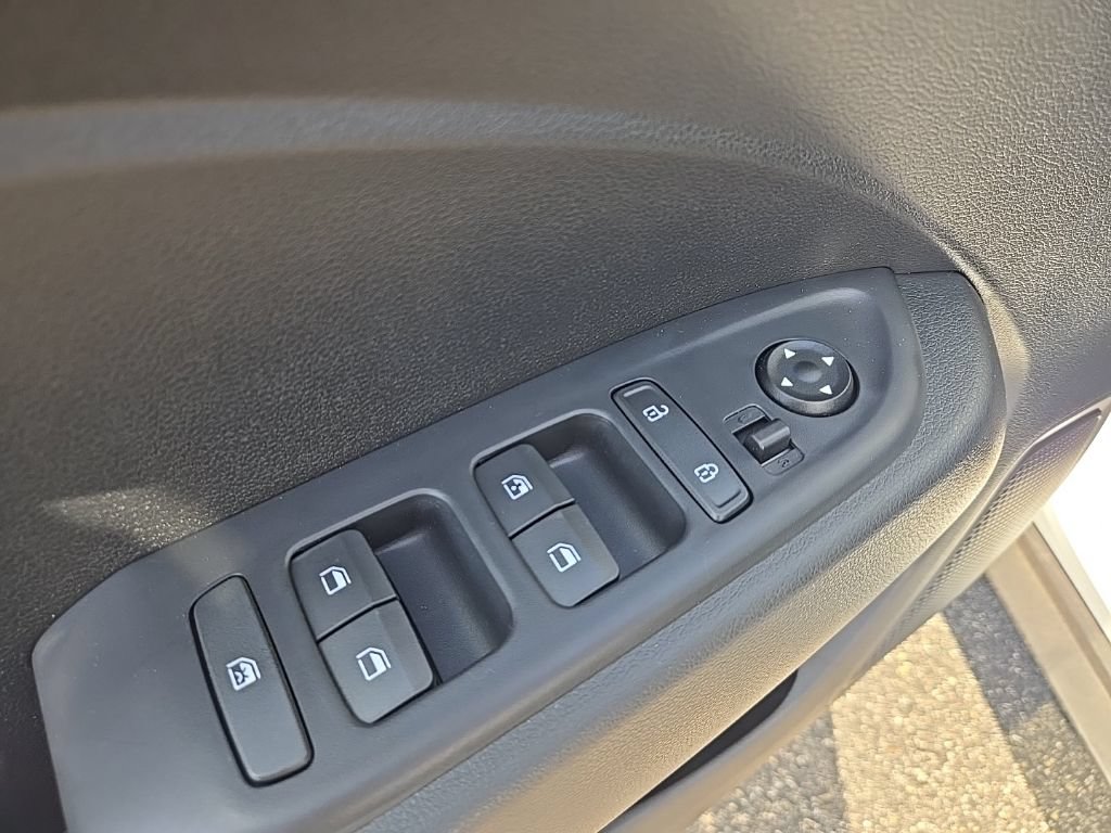 New 2026 Hyundai Venue SEL FWD image 20
