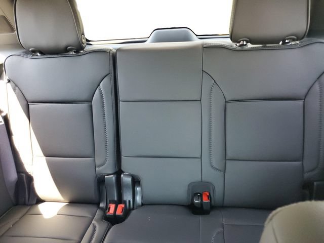 Used 2026 GMC Yukon Denali w/ Denali Reserve Package AWD/4WD image 24