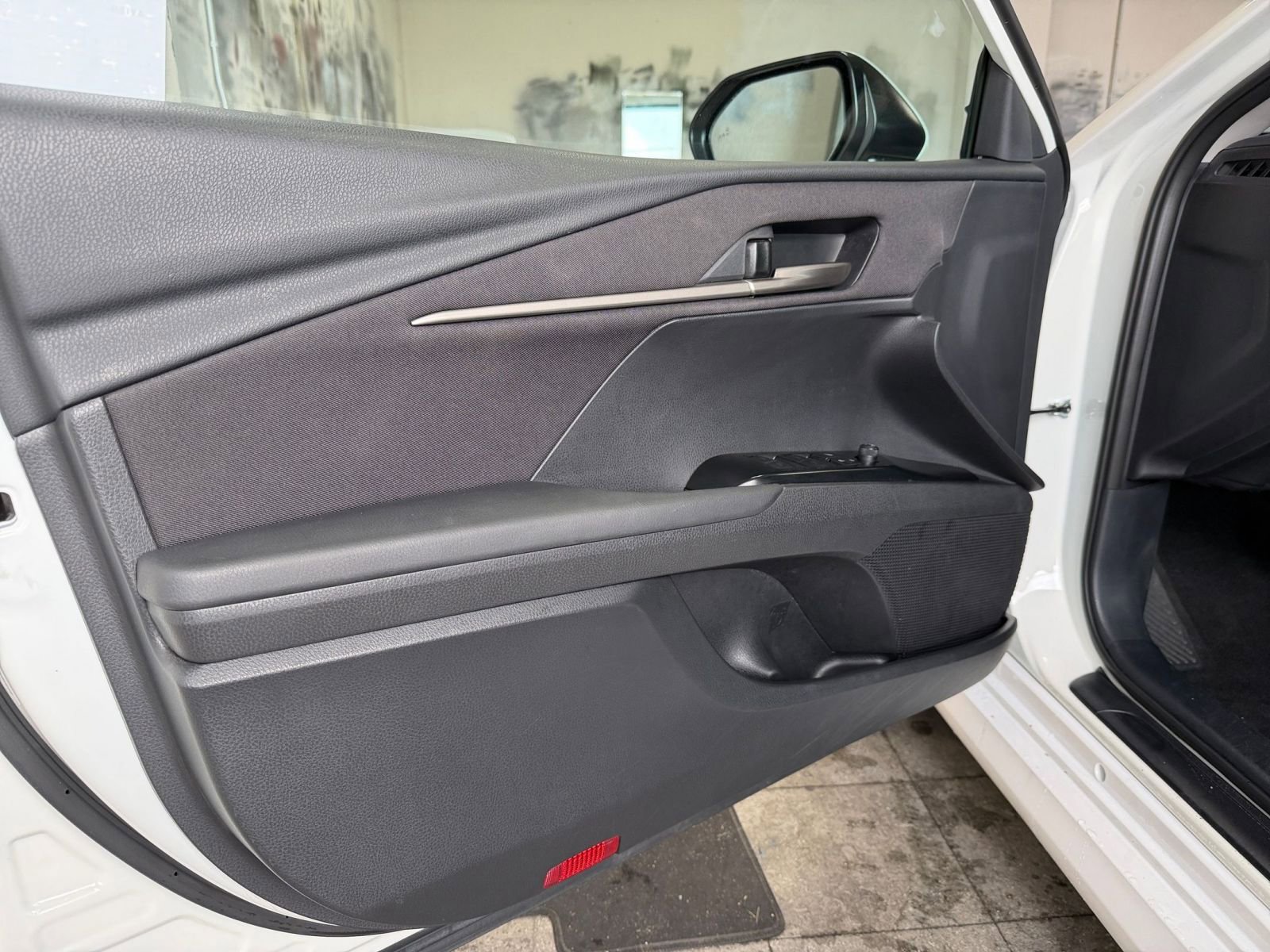 Used 2025 Toyota Camry LE image 20