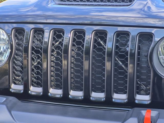 Used 2021 Jeep Gladiator Mojave w/ Trailer Tow Package AWD/4WD image 24