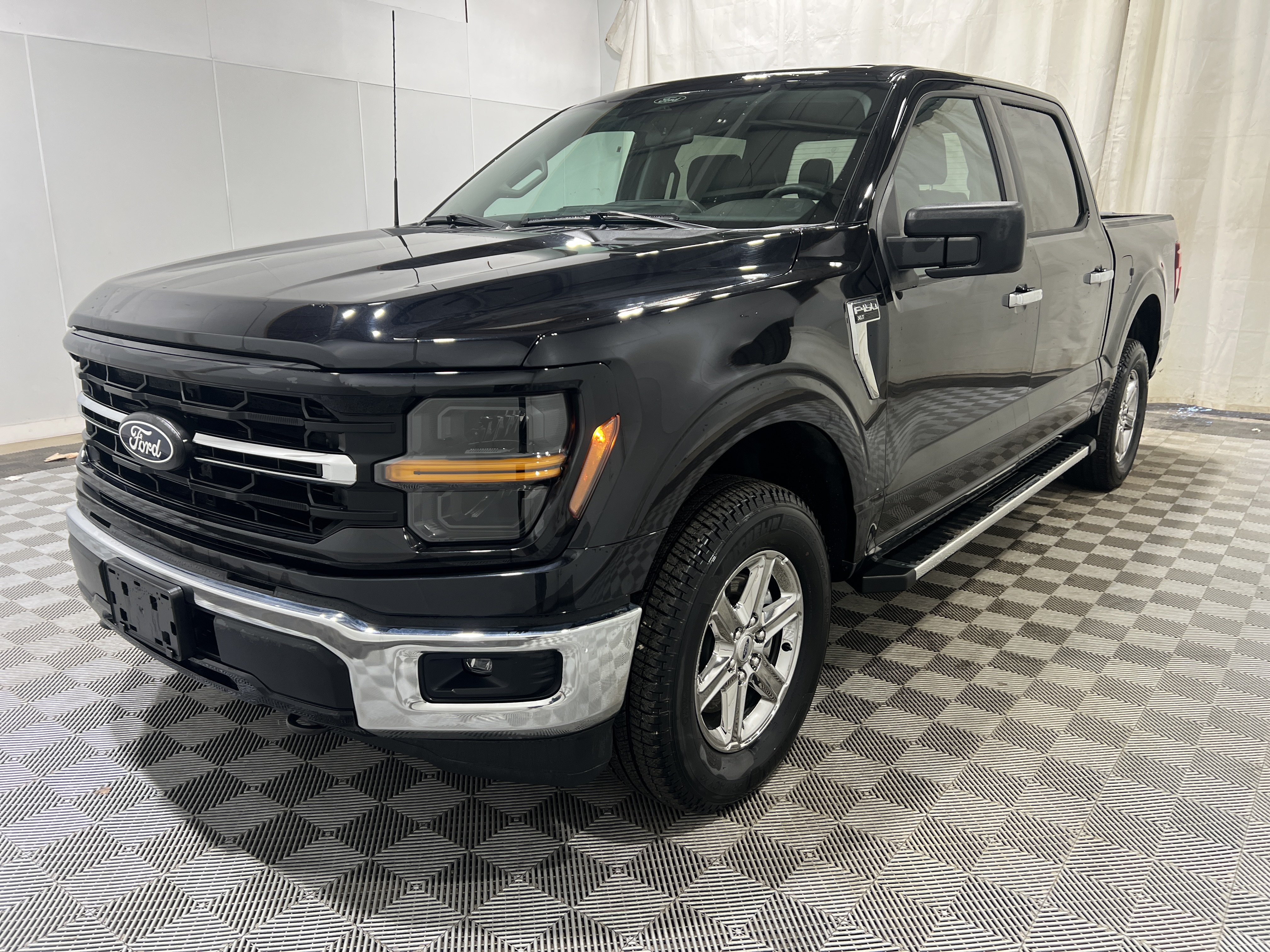 Used 2025 Ford F150 XLT w/ Equipment Group 301A Standard
