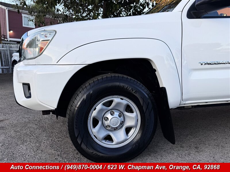 Used 2013 Toyota Tacoma PreRunner w/ SR5 Pkg RWD image 30