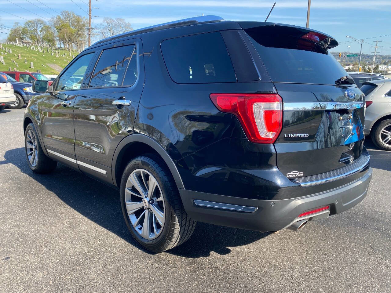 Used 2018 Ford Explorer Limited AWD/4WD image 5