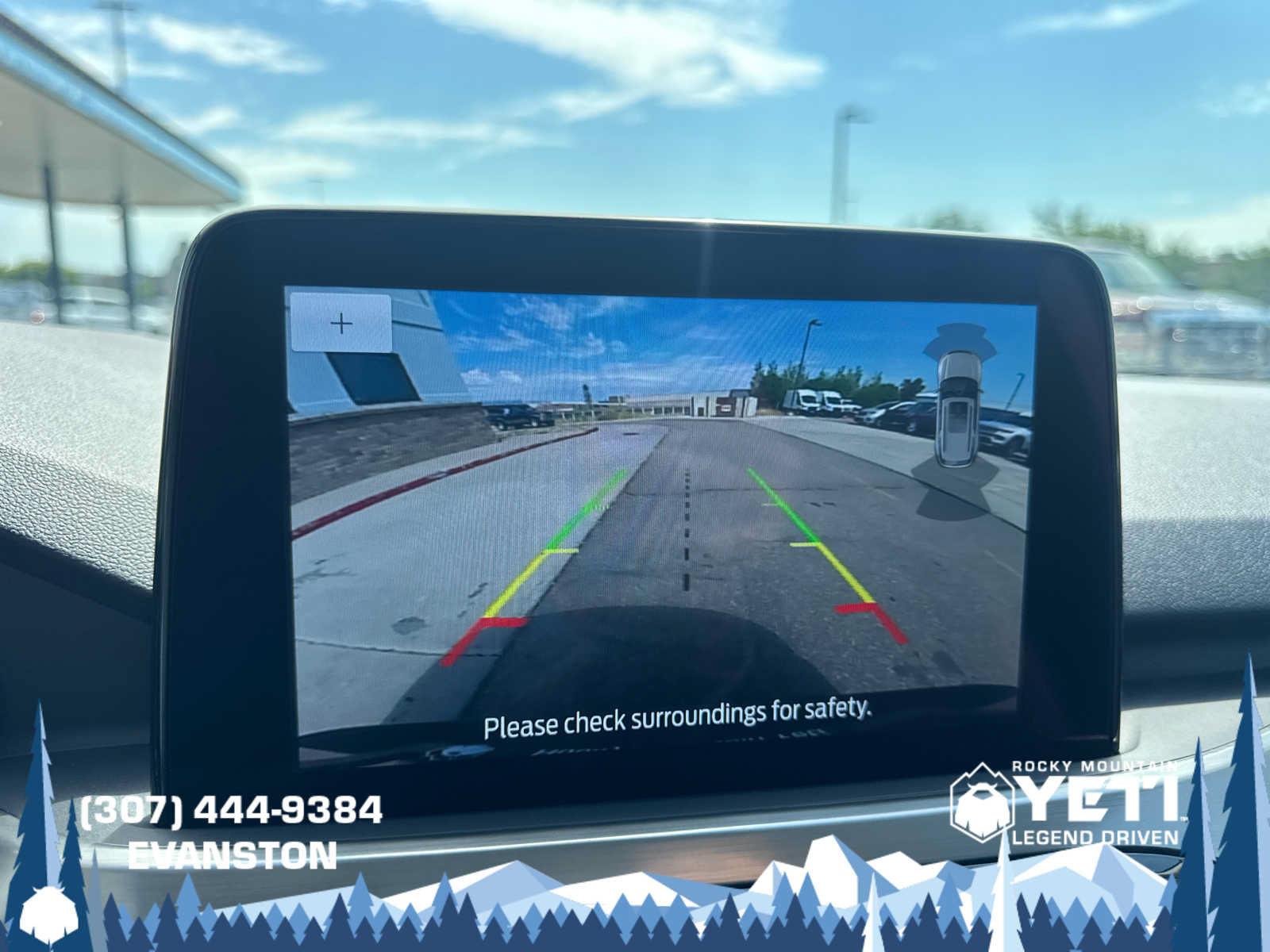 Used 2022 Ford Escape Titanium w/ Class II Trailer Tow Package AWD/4WD image 31