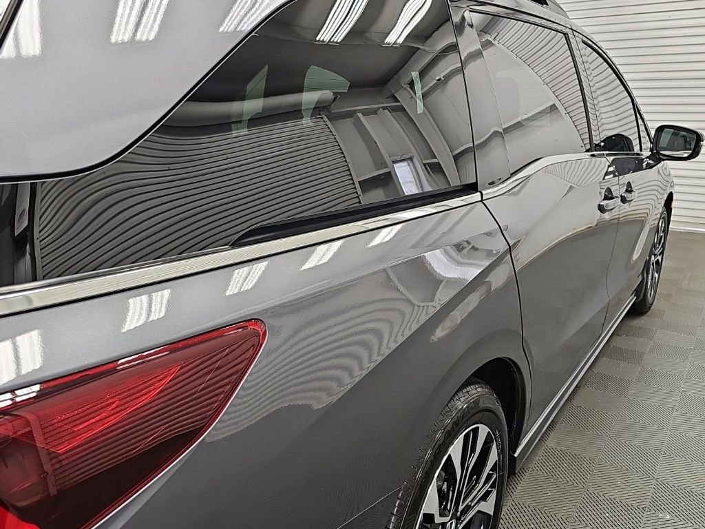 New 2026 Honda Odyssey Elite image 9