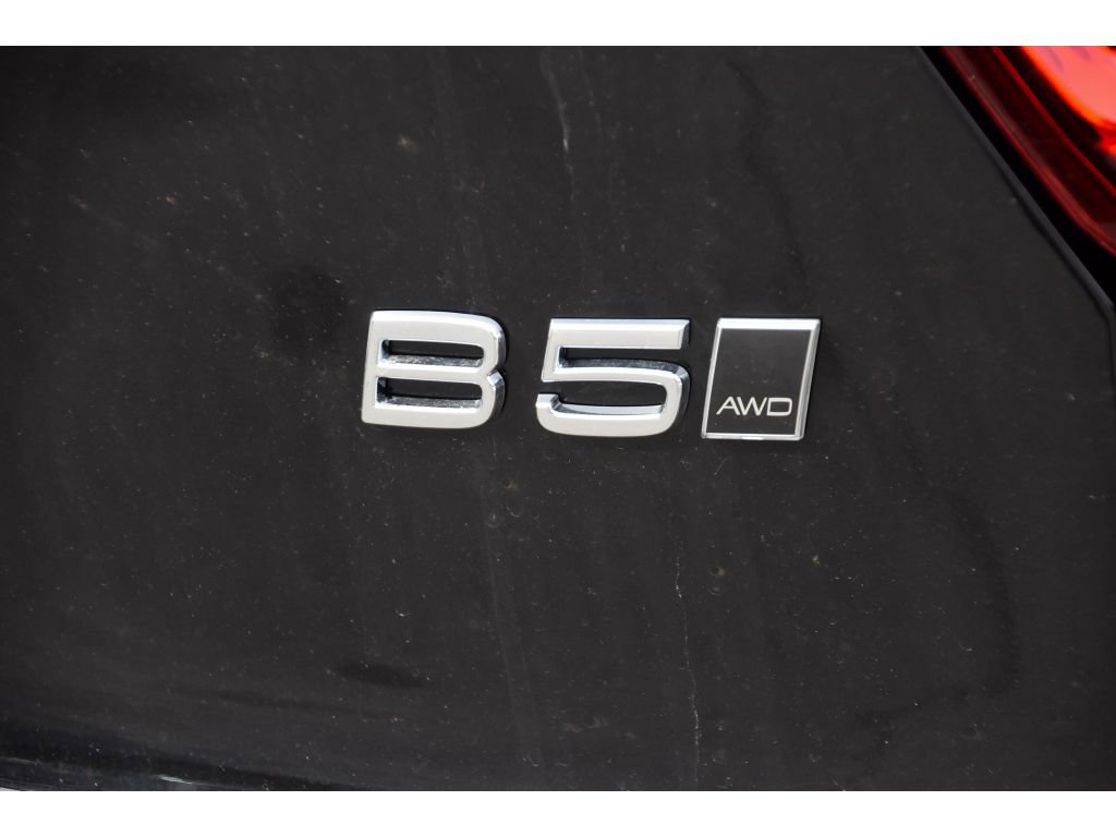 New 2026 Volvo XC40 B5 Core w/ Protection Package Premier AWD/4WD image 28
